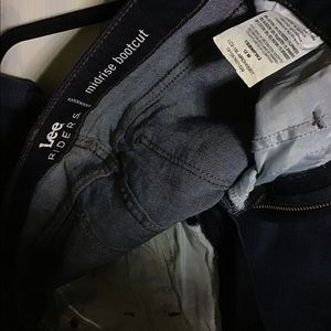 NWOT boot cut dark denim Jeaana